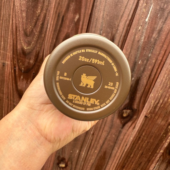 Stanley Gold and Brown Designer Tumbler - Picture 3 of 4